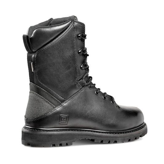 Vibram® MegaGrip Outsole: Provides excellent traction on wet surfaces for superior grip.