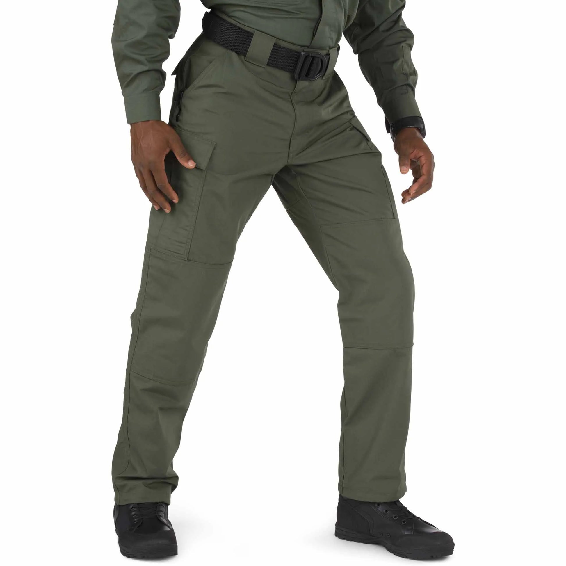 Comfortable and Functional Design Pant: Offers both comfort and functionality for all-day wear.