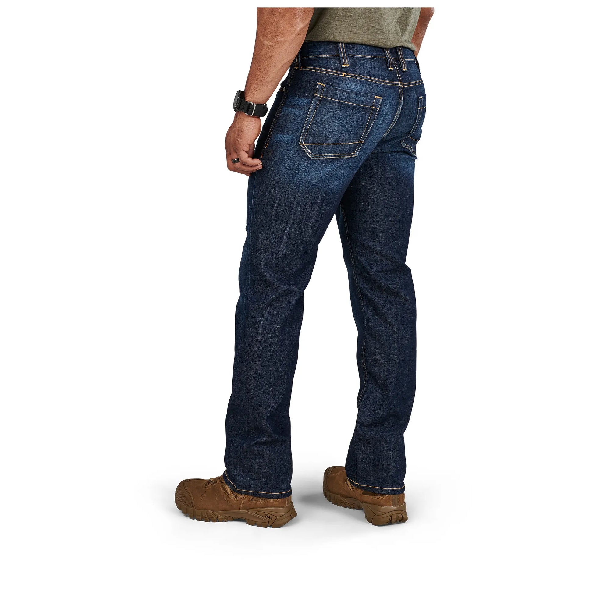 5 Pockets: Offers ample storage space for essentials.