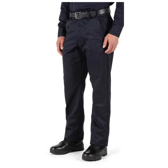 Convenient Storage: Equipped with four pockets for easy access to essentials.