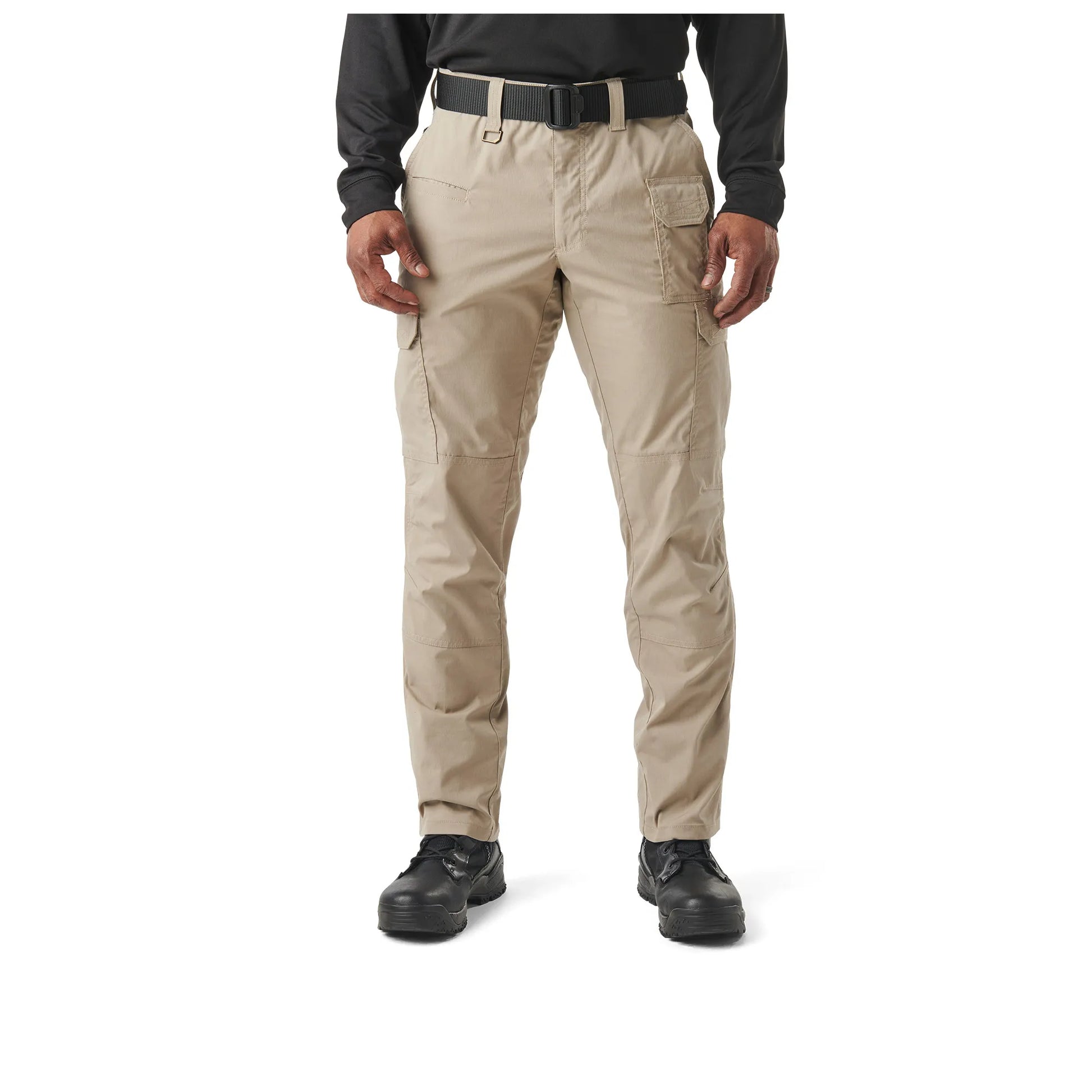 Relaxed Straight-Fit Profile: Provides a comfortable and functional fit for all-day wear.