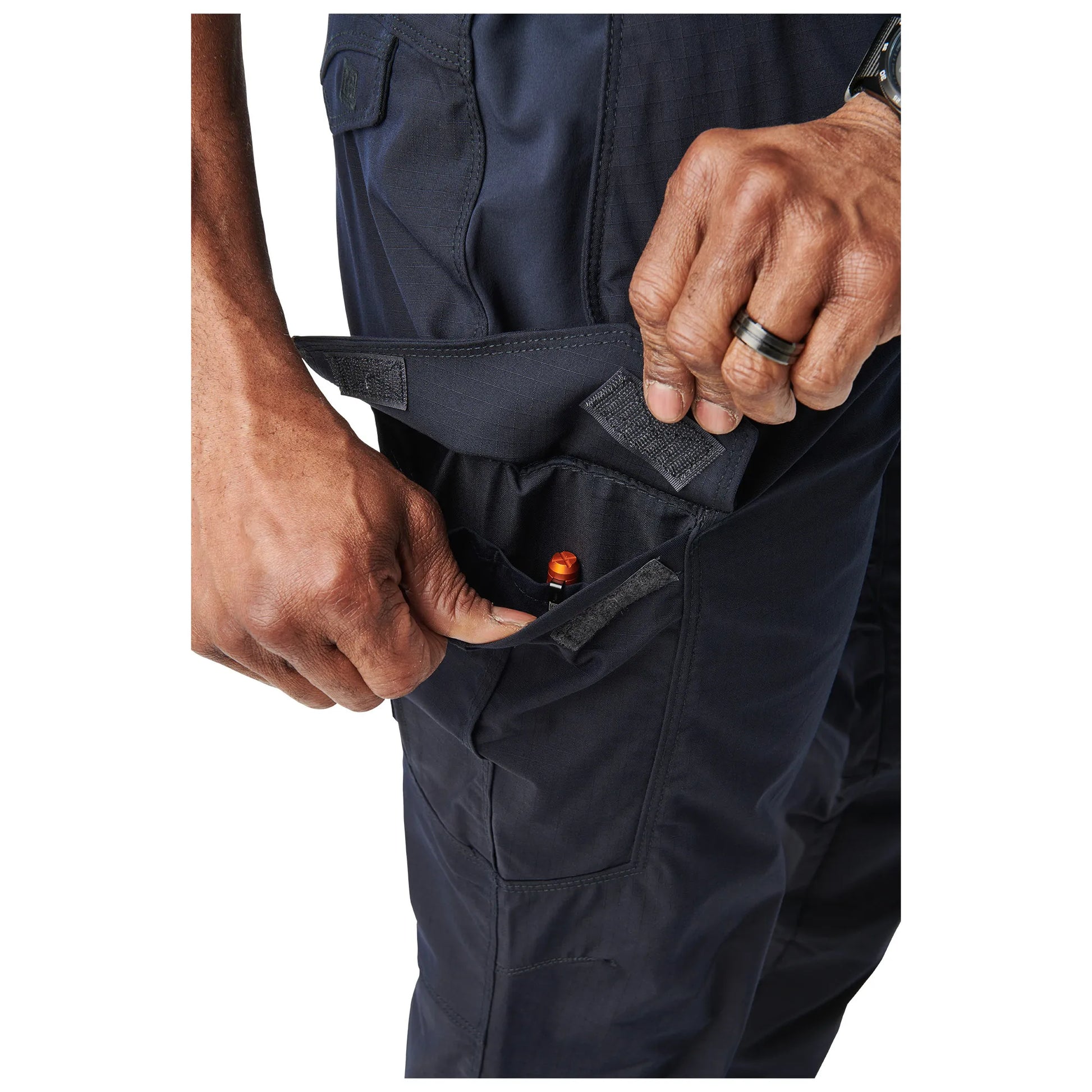 Mega-Strong Nylon 6 Fabric: Reinforces critical areas for added durability and strength.